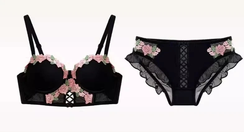 YUQI Vintage Floral Lingerie Set Cream Lace Bralette, Retro Push Up Bra for Small Bust Women Pure & Sensual Embroidered Wireless