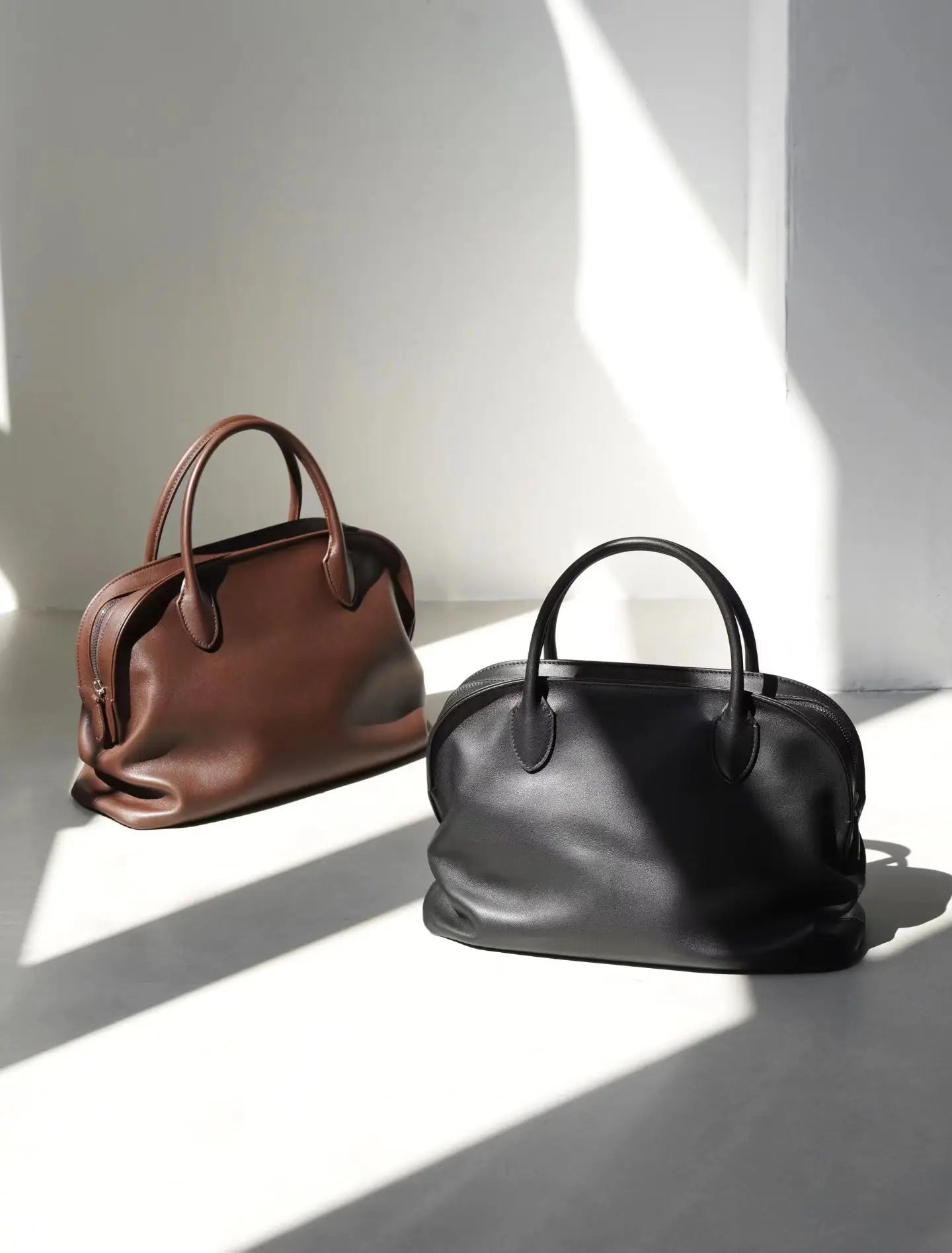 Women's Bag Shoulder Strap Shoulder Clutch Tote Handbag Underarm Bag Simple Model luxury design Soft Genuine Leather Wearable