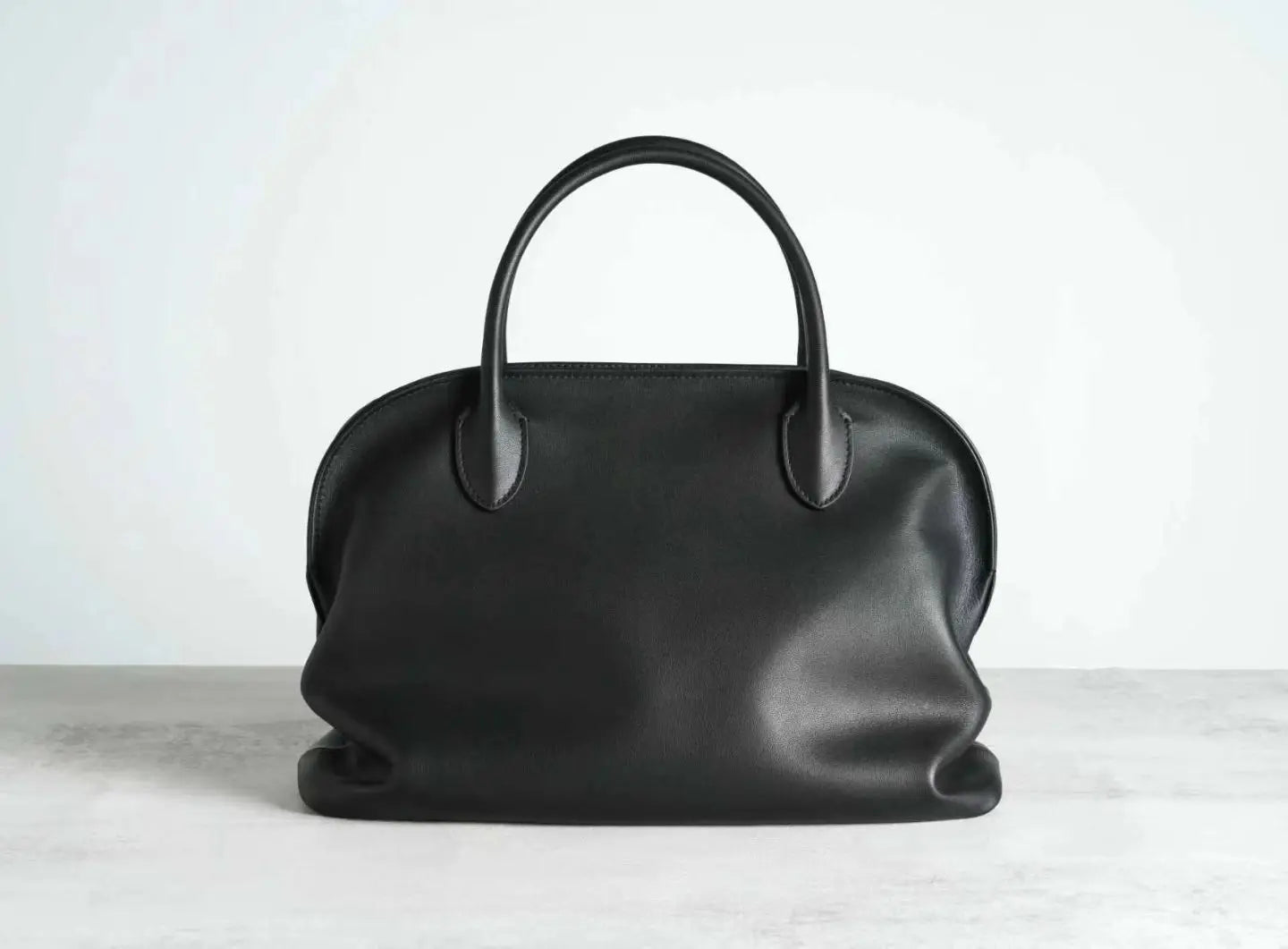 Women's Bag Shoulder Strap Shoulder Clutch Tote Handbag Underarm Bag Simple Model luxury design Soft Genuine Leather Wearable