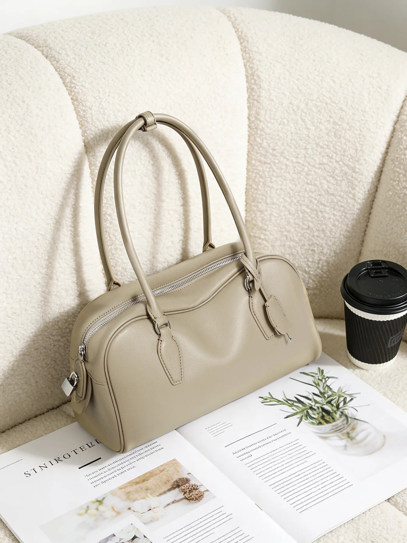 Genuine Leather Ew India Long-Handle Bowling Bag, New Niche Luxury Style Handbag, Crossbody Bag