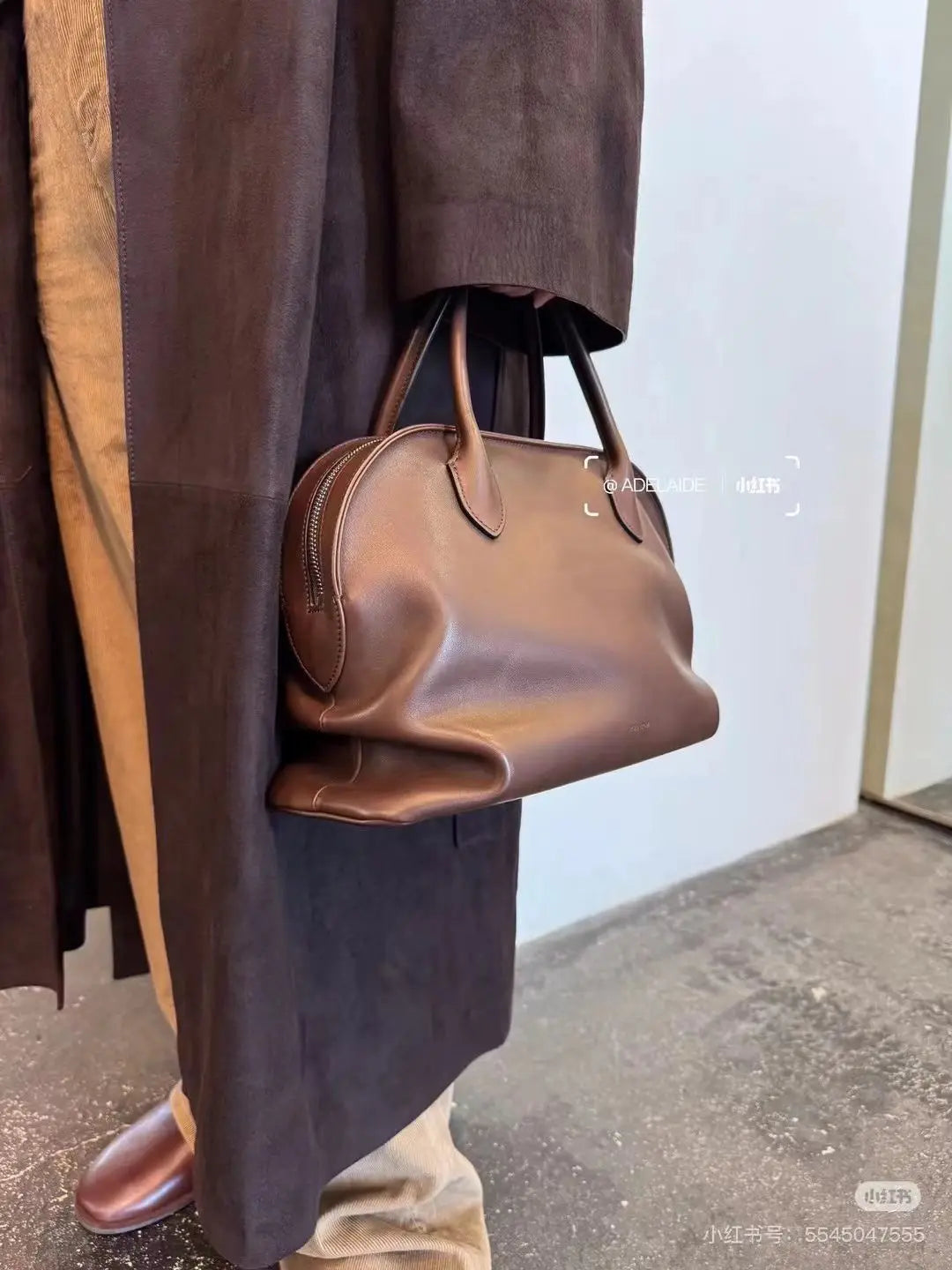 Women's Bag Shoulder Strap Shoulder Clutch Tote Handbag Underarm Bag Simple Model luxury design Soft Genuine Leather Wearable