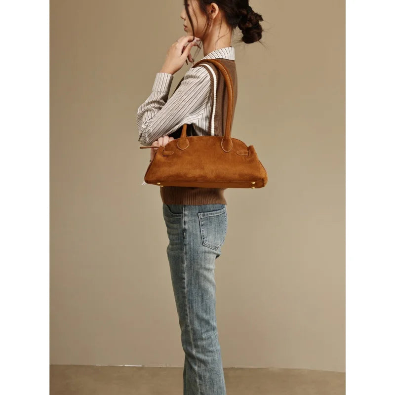2026New Women's Bag,Niche Original Design Light Luxury Retro Commuting Date Versatile Suede Single Shoulder Bag,Fish Mouth Sande
