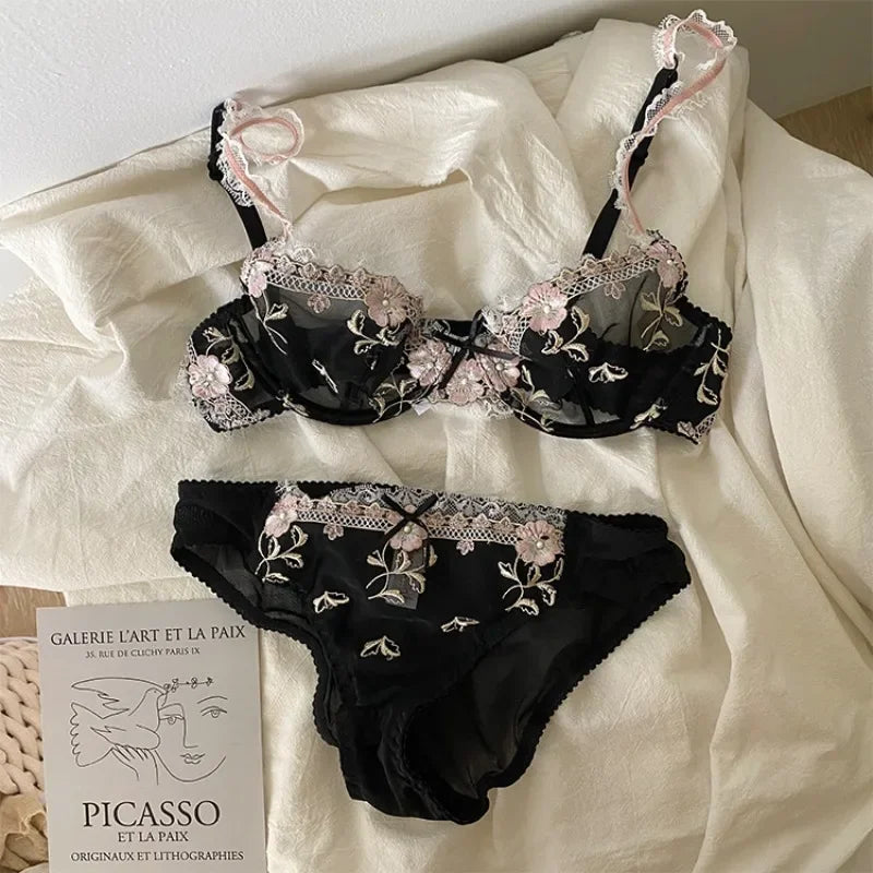 MOYISU New Arrival Luxury Pure Desire Lace Tulle Sexy Panties Lingerie Set Lilacs Embroidery Girl Boobs Big Size Big Boobs Small