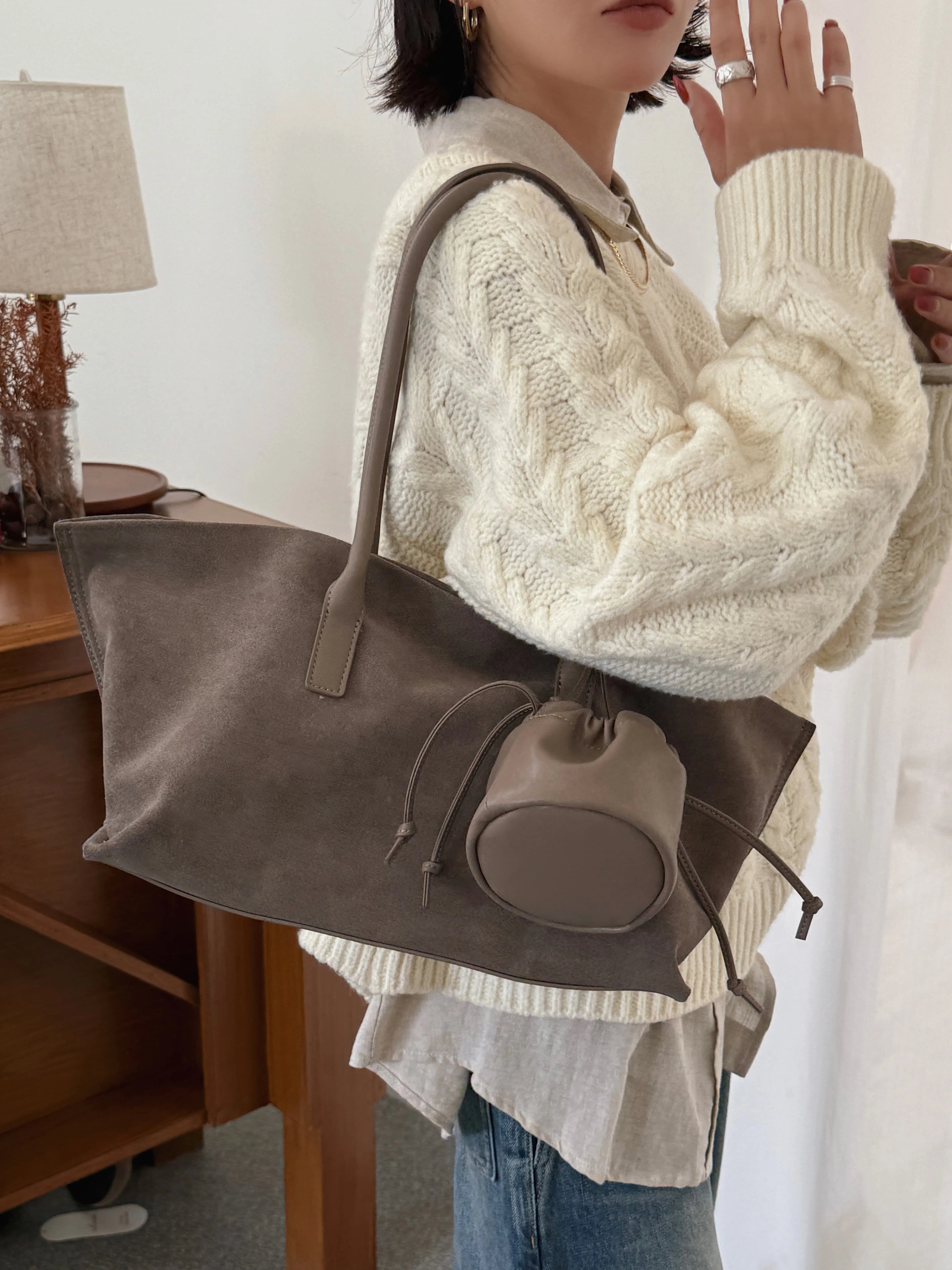 Vintage Large Capacity Suede Tote Bag Designer Trapeze Shoulder Bags for Women Luxury Genuine Leather Handbag and Purse 2025