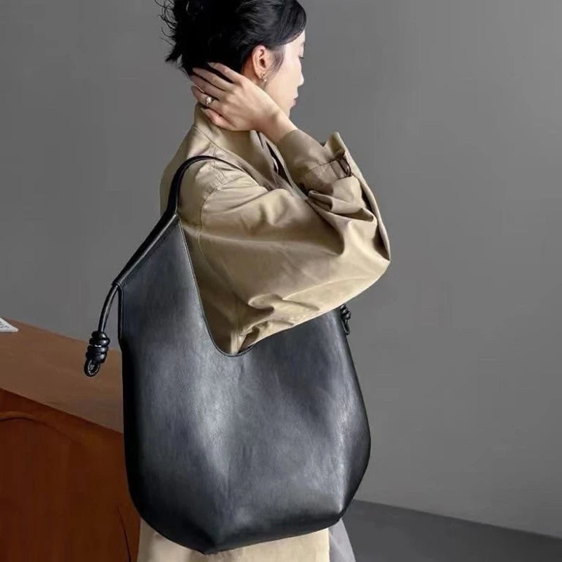 Minimalist, high-end, lazy-style underarm tote bag, versatile large-capacity handbag for commuting