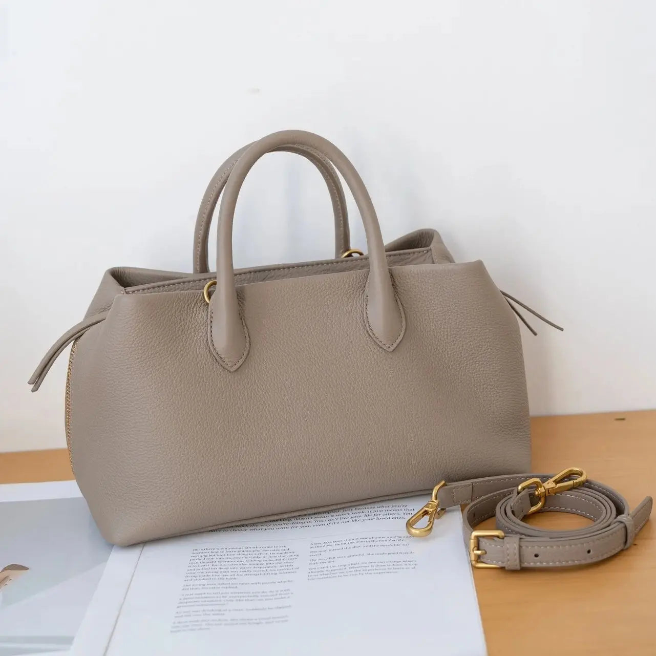 Genuine Grade Leather Women's Shoulder Crossbody Bag Luxury Designer Brand Soft Cowhide Ladeis Handbag High Quality Female Tote