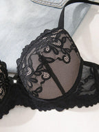 lace-trimmed-colour-blocked-breathable-adjustable-strap-push-up-bra-6332466 - Easydrop