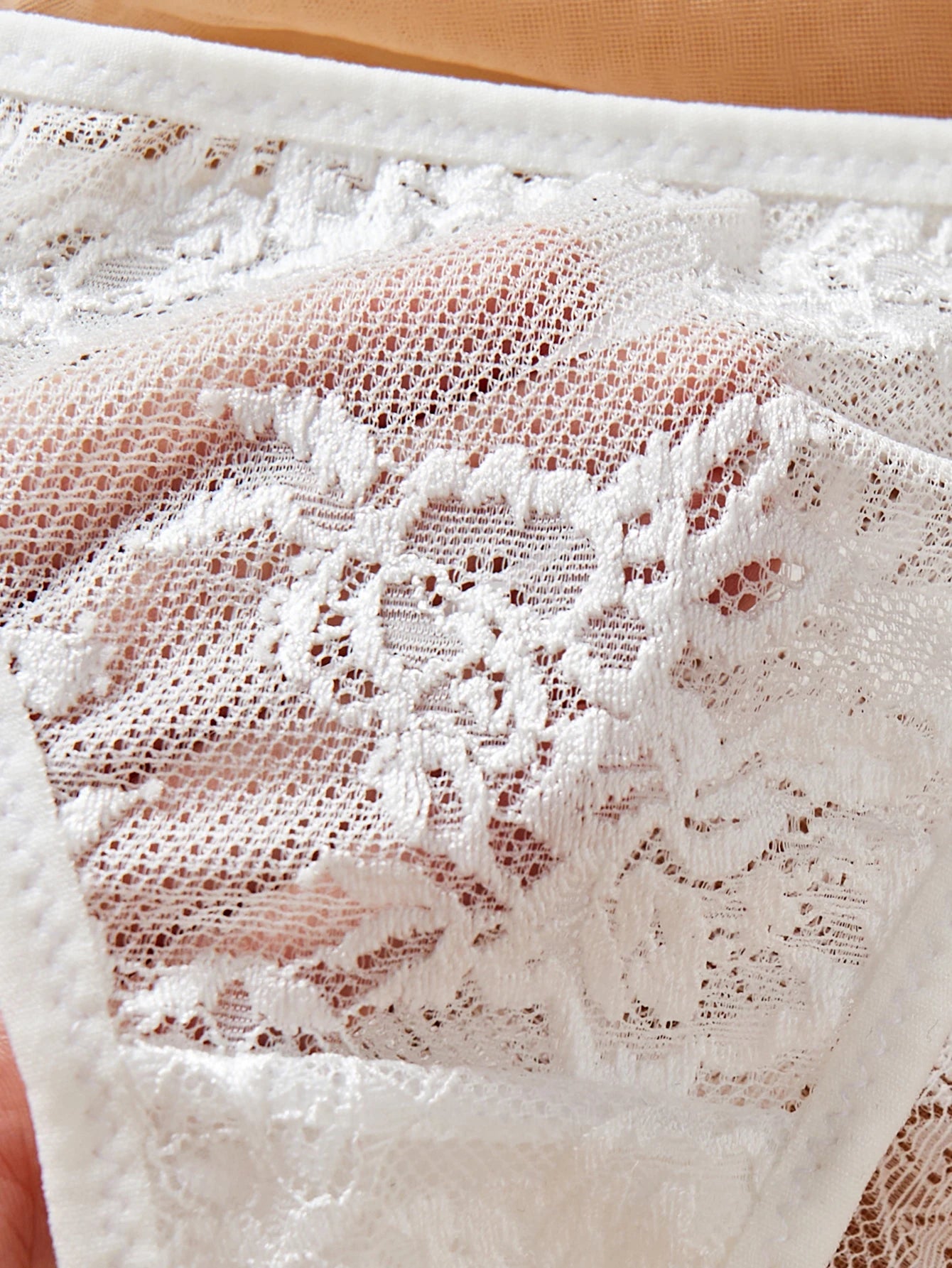 womens-fancy-lace-strapping-underwire-victoria-style-bra-1774361 - Easydrop